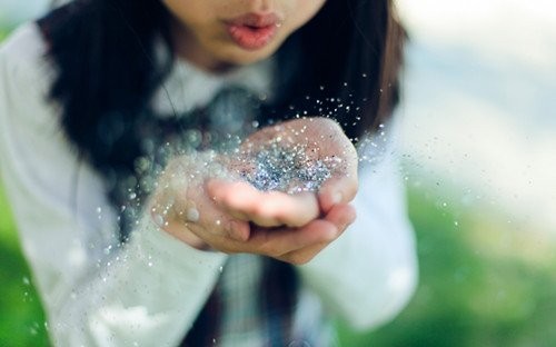 爱若开在心间，永远受伤